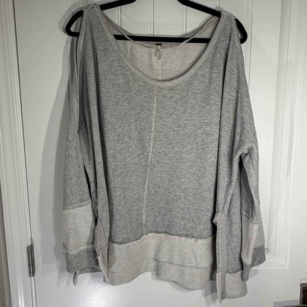 Free People We The Free Gray Oversized Raw Hem Sweatshirt Top Medium
